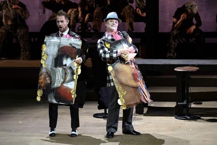 20260201_Ts_01_Mahagonny_scena_phFabioParenzan