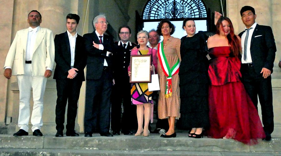 190910_Lastra_02_PremioCaruso2019_MariellaDevia_facebook.JPG