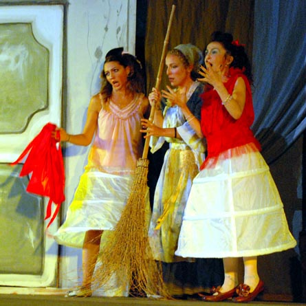 20210901_Cento_04_LaCenerentola_SerenaDominiciCamillaAntoniniPaolaMatarrese 20210901_Cento_04_LaCenerentola_SerenaDominiciCamillaAntoniniPaolaMatarrese