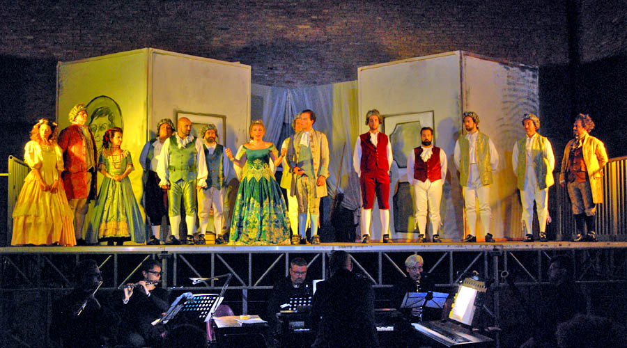 20210901_Cento_06_LaCenerentola_panoramica_facebook 20210901_Cento_06_LaCenerentola_panoramica_facebook