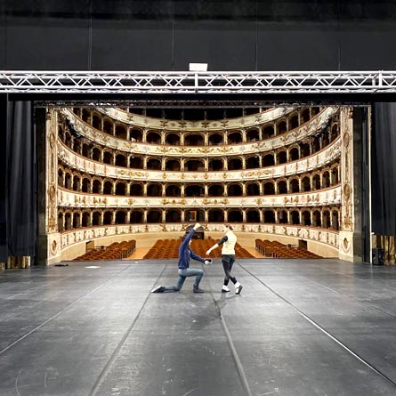 20220406_Fe_02_BallettiUcraini_Prove_TeatroComunaleFerrara.jpeg 20220406_Fe_02_BallettiUcraini_Prove_TeatroComunaleFerrara.jpeg