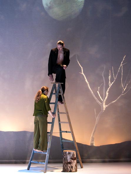 20221015_Fe_04_TheTree-CarolynCarlson_scena
