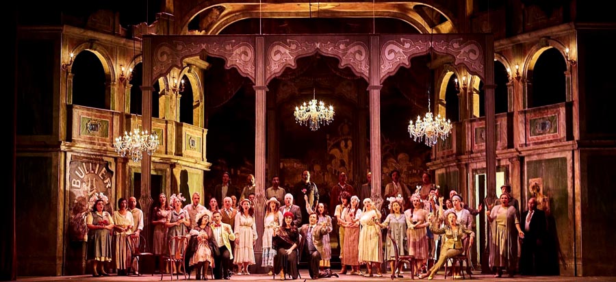 20231203_Pi_02_LaRondine_scena_phDiegoBianchi 20231203_Pi_02_LaRondine_scena_phDiegoBianchi