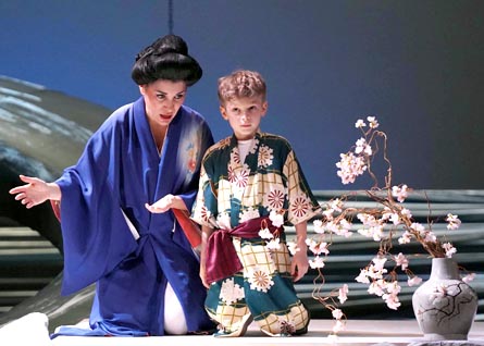 2025011_Fe_04_MadamaButtefly_ClaudiaPavoneViktorPastori