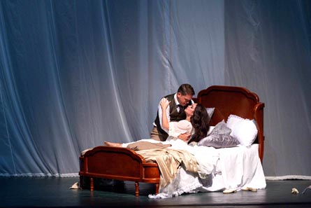 20250910_04_Bogota_LaTraviata_JuliaMuzychenkoPaoloFanale_phJuanDiegoCastillo