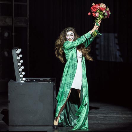 20260227_Fi_03_PagliacciCavalleria_CorinneWinters_phMicheleMonasta