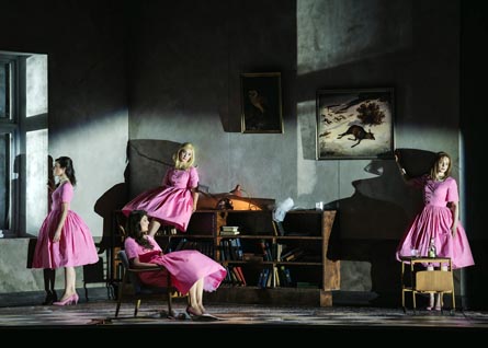 20260324_Fi_08_LaVoixHumaine_scena_phMicheleMonasta