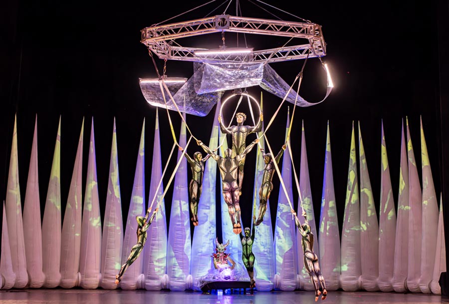 20260515_Bo_14_TeatroCelebrazioni_LesFarfadais_phFrancescoConsolini 20260515_Bo_14_TeatroCelebrazioni_LesFarfadais_phFrancescoConsolini