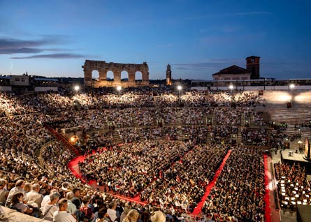 20260712_Vr_02_LaTraviataAidaLaBoheme_LaTraviata